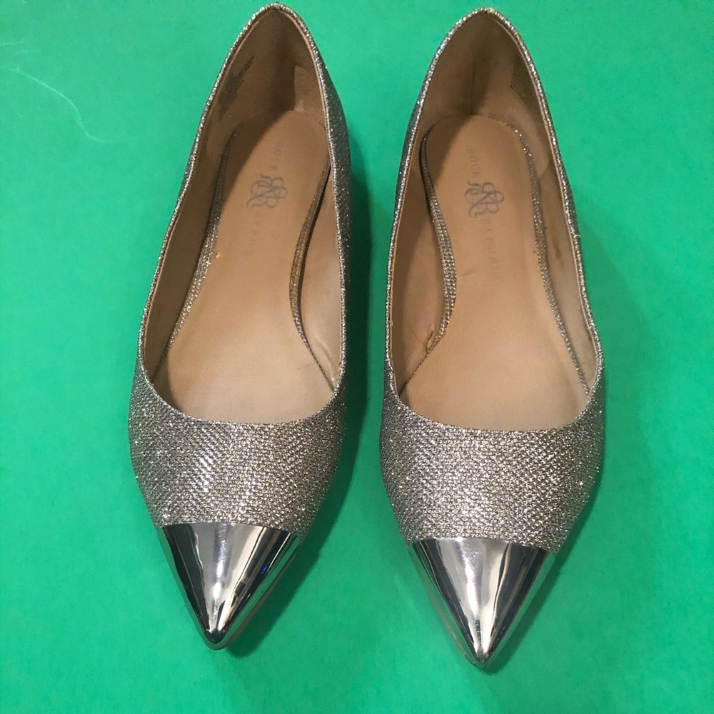 Rock & Repubic Woman sparkly grey/ silver flat 10M